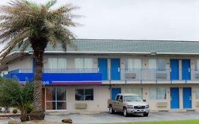 Motel 6 Clute Tx